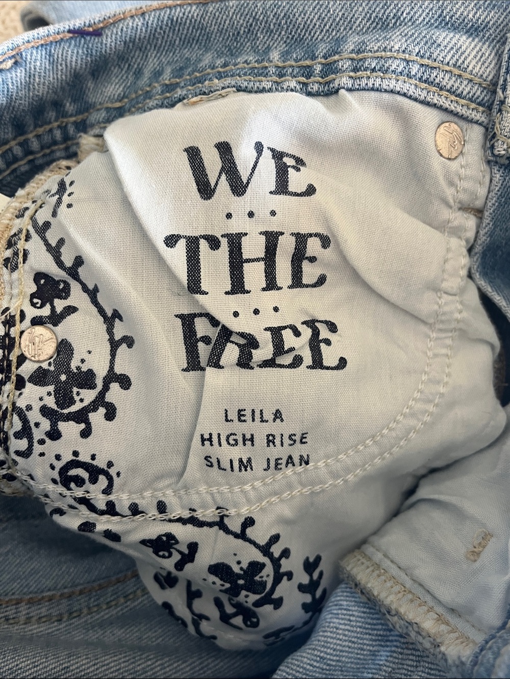 We The Free Leila High-Rise Leggy Slim Jeans Sz 25 - Picture 6 of 14